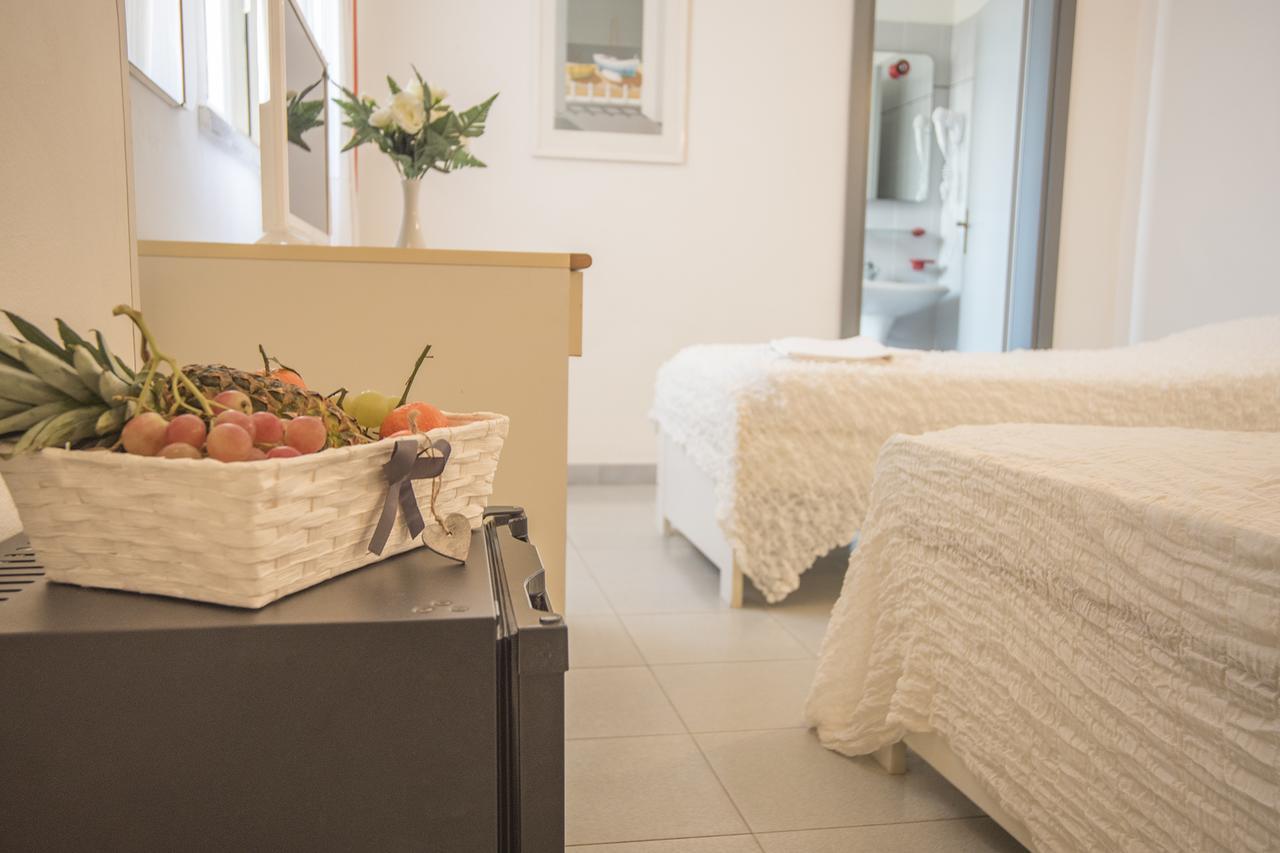 Santa Caterina Hotel San Vincenzo Eksteriør billede